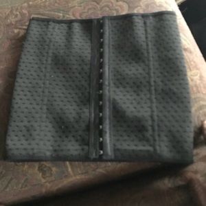 Shape-wear